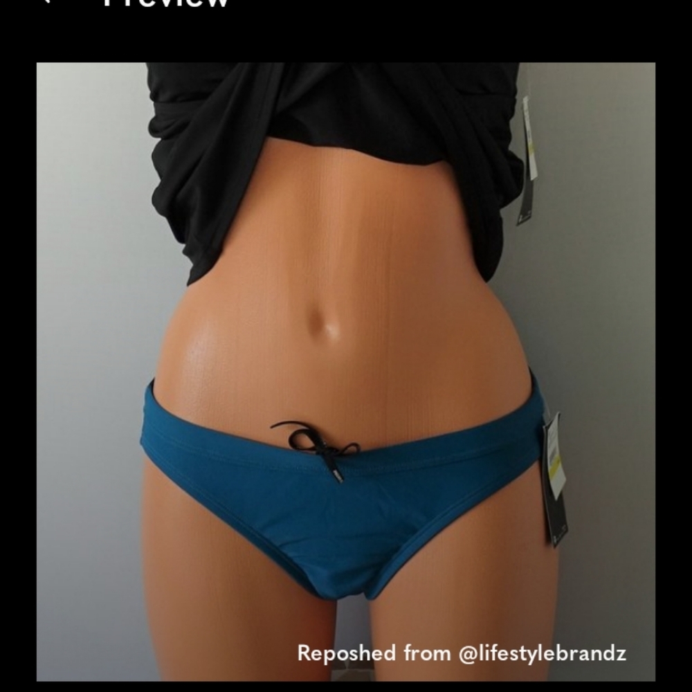 Nike NWT swim bottoms